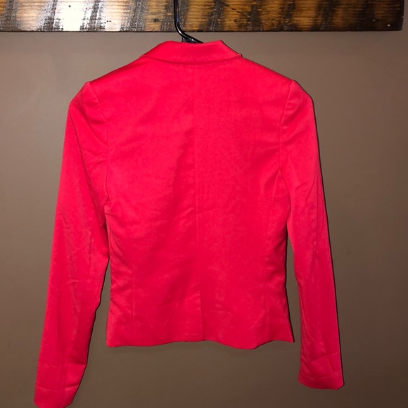 Women’s red blazer - Picture 5 of 6